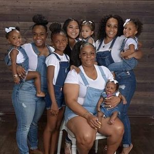 Meet your Posher, Antoinette